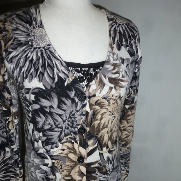 Isaac Mizrahi Live! Women's floral Print button-front  Sweater / Cardigan XXS - Picture 2 of 9